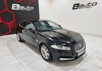 Jaguar XF I Sedan Facelifting 2.2 D 200KM 2014 Jaguar XF, zdjęcie 10