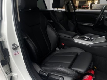 BMW Seria 3 G20-G21 Limuzyna 2.0 318i 156KM 2023 BMW 318i FV23%, Gwarancja, Bezwypadkowy, Nawigacja, zdjęcie 17