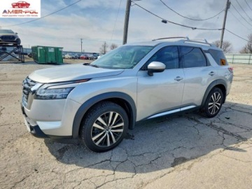 Nissan Pathfinder III 2023 Nissan Pathfinder Platinum 2023 3.5 Benzyna 284KM