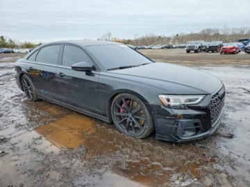 Audi A8 D5 2023 Audi S8 Audi S8 4.0 TFSI z 2023 roku od ubezpieczalni 4.0 Benzyna 563KM, zdjęcie 2