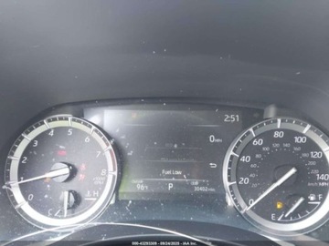 Toyota Highlander III 2022 Toyota Highlander Limited 2022 3.5l 3.5 Benzyna 295KM, zdjęcie 9