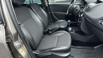 Renault Clio III 2010 Renault Clio Automat 1.5diesel 86KM / klimatronic, zdjęcie 14