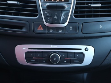 Renault Laguna III Hatchback Phase II 2.0 dCi 150KM 2014 Renault Laguna 2.0 dCi, Navi, Klima, Klimatronic, zdjęcie 15