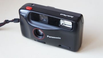 Klasyk aparat analogowy PANASONIC C-325EF