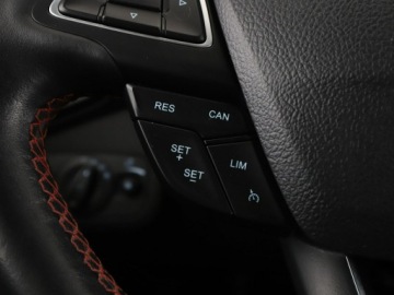 Ford Kuga II SUV Facelifting 2.0 TDCi 150KM 2018 Ford Kuga ST-line Navi Kamera cofania Klimatyzacja, zdjęcie 28