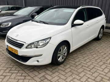 Peugeot 308 II 2014 Peugeot 308 SW 1.6 HDI 120 KM Panorama dach Hak, zdjęcie 2