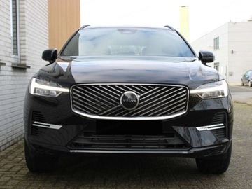 Volvo XC60 II 2025 VOLVO XC60 T6 Plug-In Hybrid AWD Core Suv 2.0 (398KM) 2025, zdjęcie 2