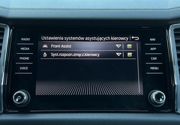 Skoda Kodiaq I SUV Facelifting 2.0 TDI SCR 150KM 2022 Skoda Kodiaq Ambition Pakiety, Podgrzewane fotele, Tempomat, KESSY, Salon, zdjęcie 28