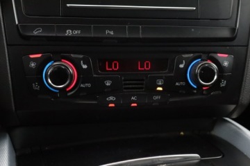 Audi Q5 I SUV 2.0 TDI 170KM 2012 Audi Q5 2.0 TDI, 167 KM, 4X4, Automat, Navi, zdjęcie 15