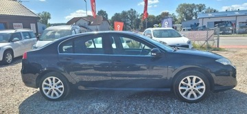 Renault Laguna III Hatchback 2.0 16v 140KM 2007 Renault Laguna climatronic duza navi, zdjęcie 3