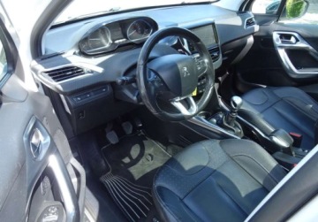 Peugeot 2008 I SUV 1.6 e-HDi 115KM 2013 Peugeot 2008 Bezwypadkowy Serwisowany 1-Wlasciciel Navi Panorama JBL Grz.F, zdjęcie 6