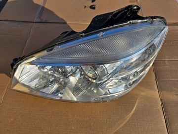 Lampa przednia przód lewa H7 Mercedes W204