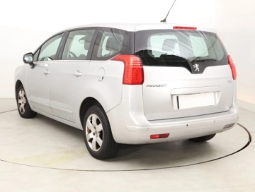 Peugeot 5008 I Minivan 1.6 HDi FAP 110KM 2010 Peugeot 5008 1.6 HDi, Klima, Klimatronic, zdjęcie 3