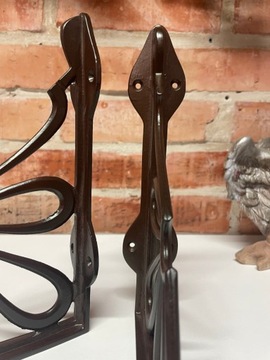 2 уголка опоры чугунных кронштейнов для полок