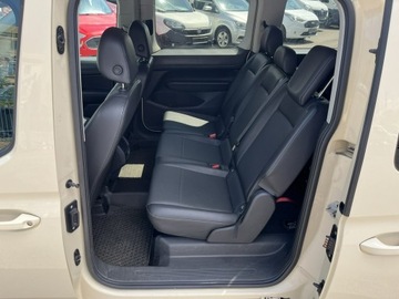 Volkswagen Caddy V Caddy 2.0 TDI 122KM 2021 Volkswagen Caddy 2.0-122KM Automat Navi 7-oso 2022, zdjęcie 11