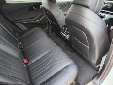 Omoda 9 1.5 T-GDI 537KM 2025 Omoda 9 PHEV Omoda 9 EXCLUSIVE Technology silver w, zdjęcie 17