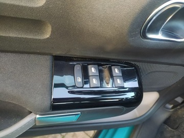 Citroen C3 III Hatchback Facelifting 1.2 PureTech 110KM 2021 Citroen C3 Samochód z przebiegiem jedynie 23 tys., zdjęcie 5