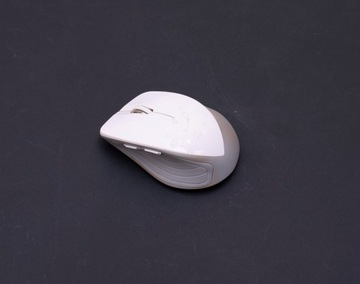 Myszka bezprzewodowa Asus WT465 sensor optyczny biała OPIS