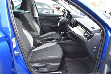 Skoda Kamiq Crossover 1.0 TSI 110KM 2024 Skoda Kamiq SalonPL 110 KM Style DSG Pakiet Comfort LED Race Blue 17 Deal, zdjęcie 32