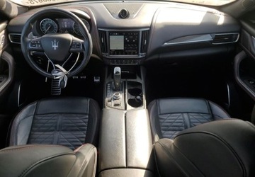 Maserati Levante 2022 Maserati Levante Auta z USA - Zapytaj o wiecej ofert 2.0 Benzyna 330KM, zdjęcie 8