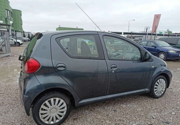 Toyota Aygo I Hatchback 3d 1.0 VVT-i 68KM 2006 Toyota Aygo Toyota Aygo Benzyna 68KM, zdjęcie 3