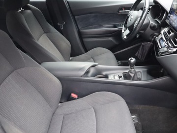 Toyota C-HR I Crossover 1.2L Turbo 116KM 2017 Toyota C-HR 1.2 Turbo, Salon Polska, zdjęcie 8