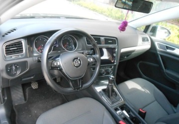 Volkswagen Golf VII Hatchback 3d Facelifting 1.6 TDI-CR DPF BMT 115KM 2019 Volkswagen Golf Volkswagen Golf VII 1.6 Diesel 115KM, zdjęcie 9