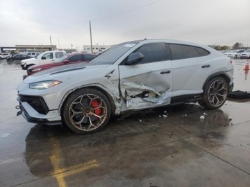 Lamborghini Urus 2023 Lamborghini Urus 2023r., Performante, od ubezpieczalni 4.0 Benzyna 657KM, zdjęcie 3