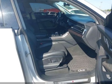 Audi Q8 2020 Audi Q8 Prestige 55, 2020r., 4x4, 3.0L 3.0 Benzyna 335KM, zdjęcie 8