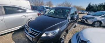 Volkswagen Tiguan I 2008 Volkswagen Tiguan 112008r, 2.0TDI. Uszkodzony prawy bok. Jezdzi. 2.0