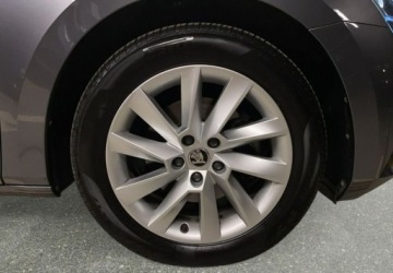 Skoda Superb III Kombi Facelifting 2.0 TDI SCR 200KM 2024 Skoda Superb VAT 23 Combi Style 2.0TDI 200KM DSG 2024 r., salon PL I wlasc, zdjęcie 9