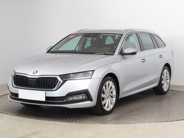 Skoda Octavia IV Scout 1.5 TSI ACT 150KM 2022 Skoda Octavia 1.5 TSI, Salon Polska, zdjęcie 1