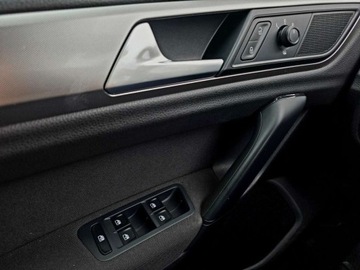 Volkswagen Golf Sportsvan Sportsvan Facelifting 1.0 TSI 110KM 2018 Volkswagen Golf Sportsvan 1.0TSI 110KM Trendline Bezwypadkowy Serwisowany, zdjęcie 8