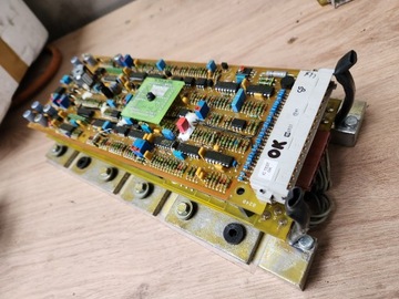 ПРИВОДНАЯ ПЛАСТИНА и УРОВЕНЬ МОЩНОСТИ STILL R70 16 20 25 30