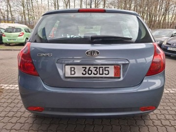 Kia Ceed I Hatchback 1.4 109KM 2007 Kia Ceed Piekna klimatyzacja bez rdzy 1.4 Benzyna 109KM, zdjęcie 14