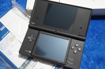 NINTENDO DSi TWL-001 ЧЕРНЫЙ Заводская комплектация (2)