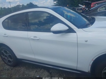 Alfa Romeo Stelvio SUV Facelifting 2.0 Turbo 280KM 2022 Alfa Romeo Stelvio Ti 2022 2.0l 2.0 Benzyna 280KM, zdjęcie 6