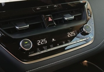 Toyota Corolla XII Sedan Facelifting 1.8 Hybrid 140KM 2024 Toyota Corolla Corolla Style FV23 Salon PL Serwis ASO Bezwypadkowy 1, zdjęcie 22