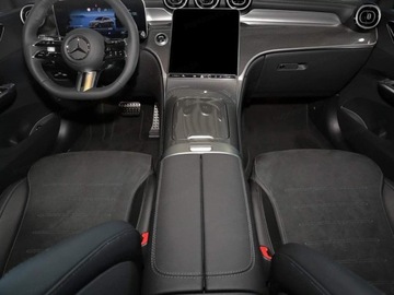 Mercedes GLC C254/X254 Coupe 2.0 220d 197KM 2025 GLC Coupe 220 d 4-Matic AMG Line 2.0 (197KM) 2025, zdjęcie 14