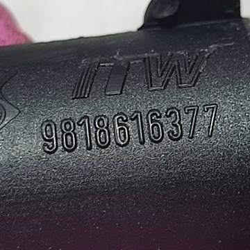 PEUGEOT 508 II 2022 DRŽÁKY PODHLAVNÍKU