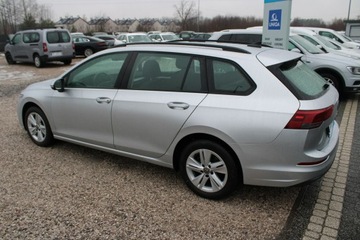 Volkswagen Golf VIII Variant 2.0 TDI 115KM 2023 Volkswagen Golf LIFE Asystent Salon PL, zdjęcie 8