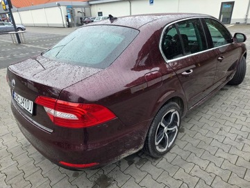 Skoda Superb II Sedan Facelifting 2.0 TDI CR DPF  140KM 2014 Skoda Superb 2.0 2014, zdjęcie 3