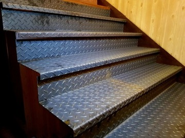 Металлические лестницы Ступени Ступени Листовые ступени