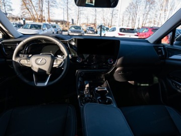 Lexus NX II SUV Facelifting 2.5 350h 200KM 2026 LEXUS NX 350h Prestige 2.5 Hybrid AWD Suv 200KM 2026, zdjęcie 8