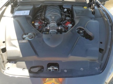 Maserati GranTurismo 2011 Maserati GranTurismo S 2011 4.7l 4.7 Benzyna 433KM, zdjęcie 6