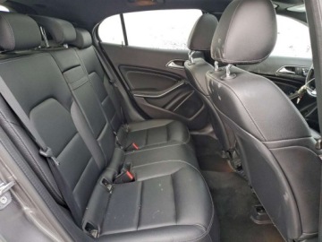 Mercedes GLA II 2020 Mercedes-Benz GLA 250 4Matic 2020 2.0 Benzyna 221KM, zdjęcie 10