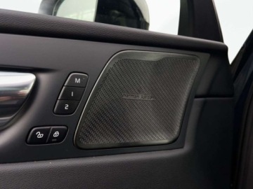 Volvo XC60 II 2022 Volvo XC 60 B5 D 235 KM AWD Kamera 360, Pneumatyka,Harman, Blis, Cta, ACC,, zdjęcie 38