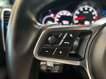 Porsche Cayenne III SUV 3.0 340KM 2021 Porsche Cayenne Porsche CayenneSalon PolskaFaktura Vat 23Quarzite Grey Met, zdjęcie 11