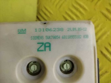 OPEL ZAFIRA ДИСПЛЕЙ 13106238