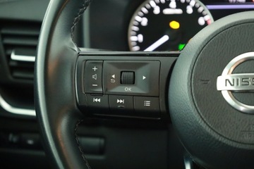 Nissan Qashqai III Crossover 1.3 DIG-T MHEV 140KM 2022 Nissan Qashqai 1.3 DIG-T MHEV, Salon Polska, zdjęcie 13